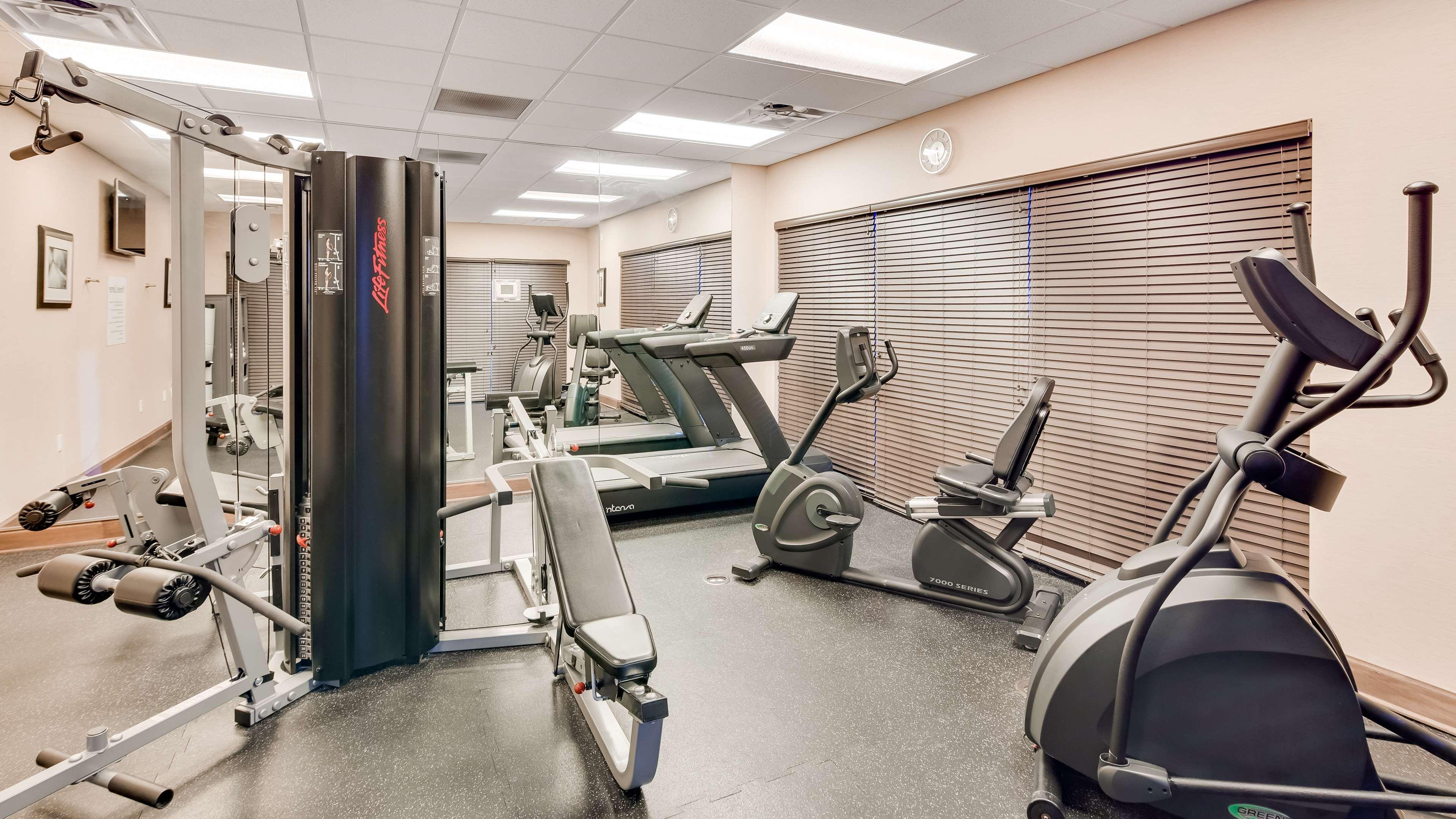 Best Western Plus Atrium Inn & Suites Кларксвилл Экстерьер фото